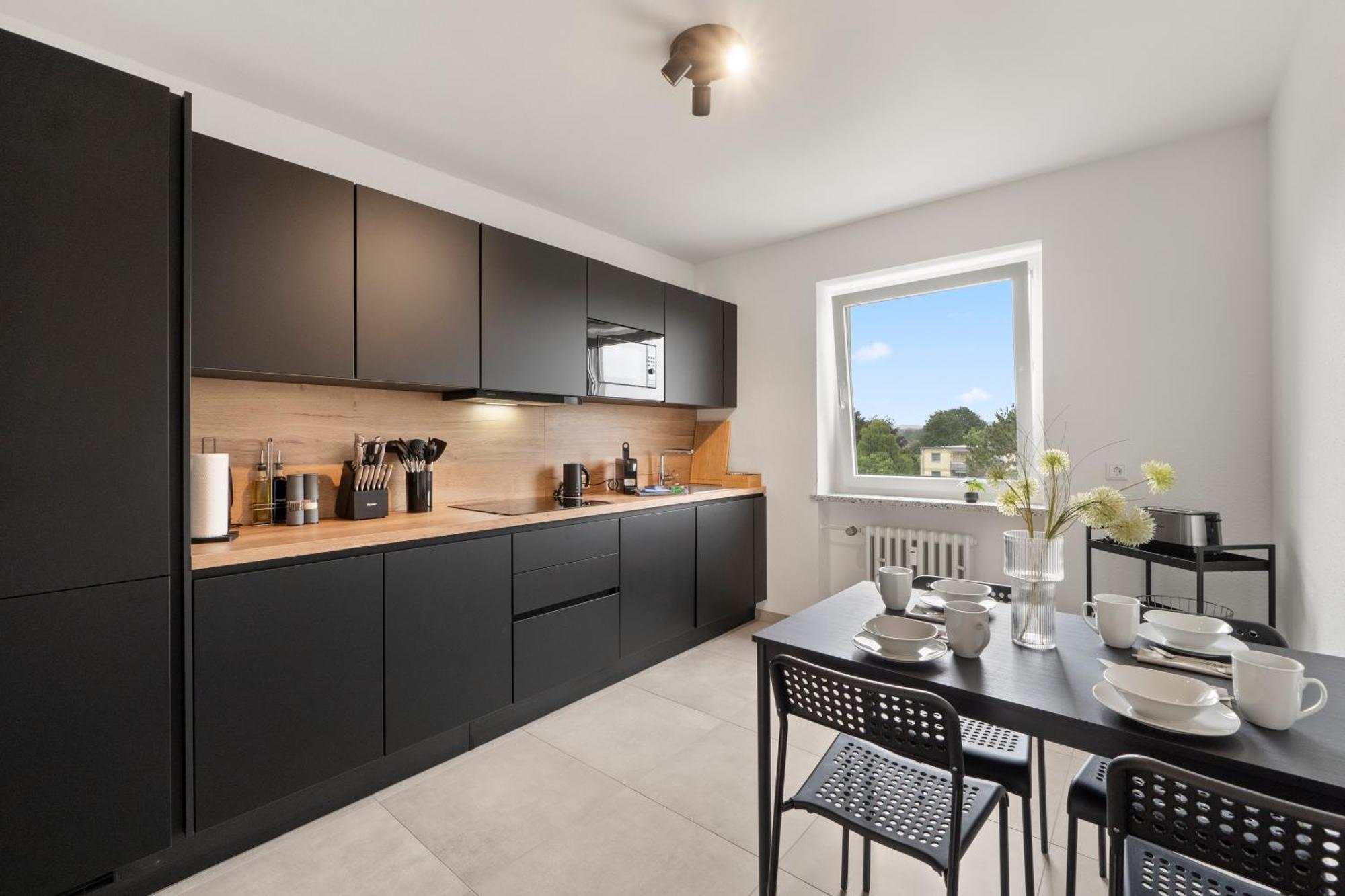 *Top* Moderne Wohnung - Naehe Koeln: Dom, Messe, Flughafen, Lanxess-Arena Bergisch Gladbach Kültér fotó